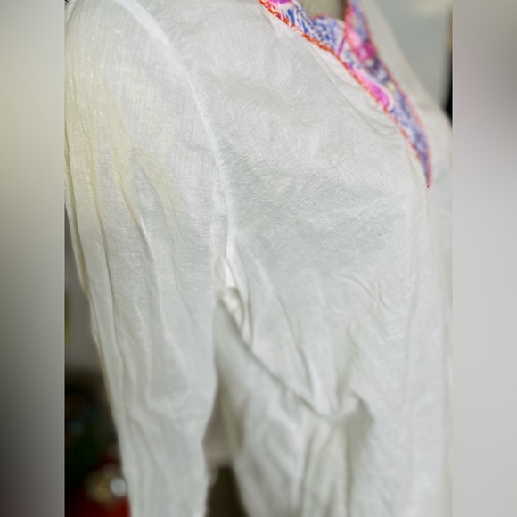 Staci Woo Souvenir Edition White/Pink/Purple Long Sleeve Tunic. Size 2 - Picture 13 of 16